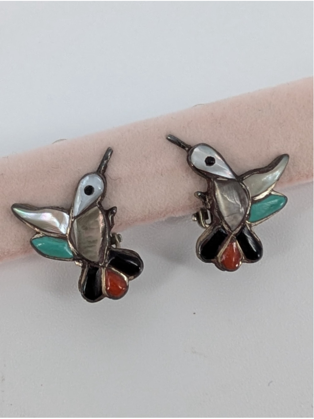 Vintage Sterling Silver Hummingbird Inlay Clip On Earrings Zuni MOP Coral